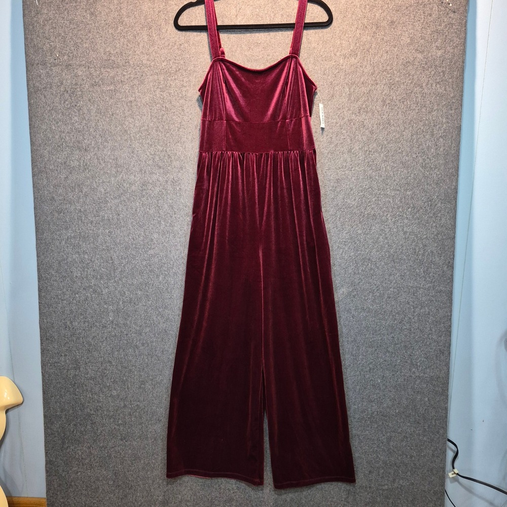 NWT Old Navy Velvet Jumpsuit M Pockets Glam Boho Holiday Chic Whimsygoth